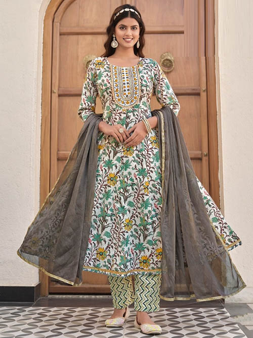 salwar kameez