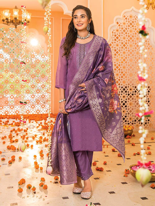 salwar kameez